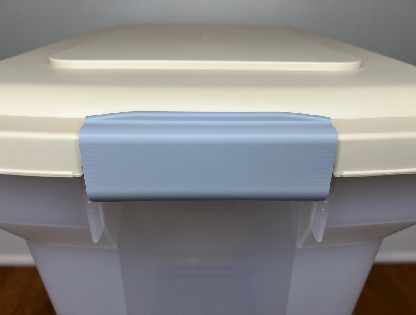IRIS WeatherPro Airtight Pet Food Container Replacement Latch Handle, 15 Qt, 28 Qt, 55 Qt, 67 Qt